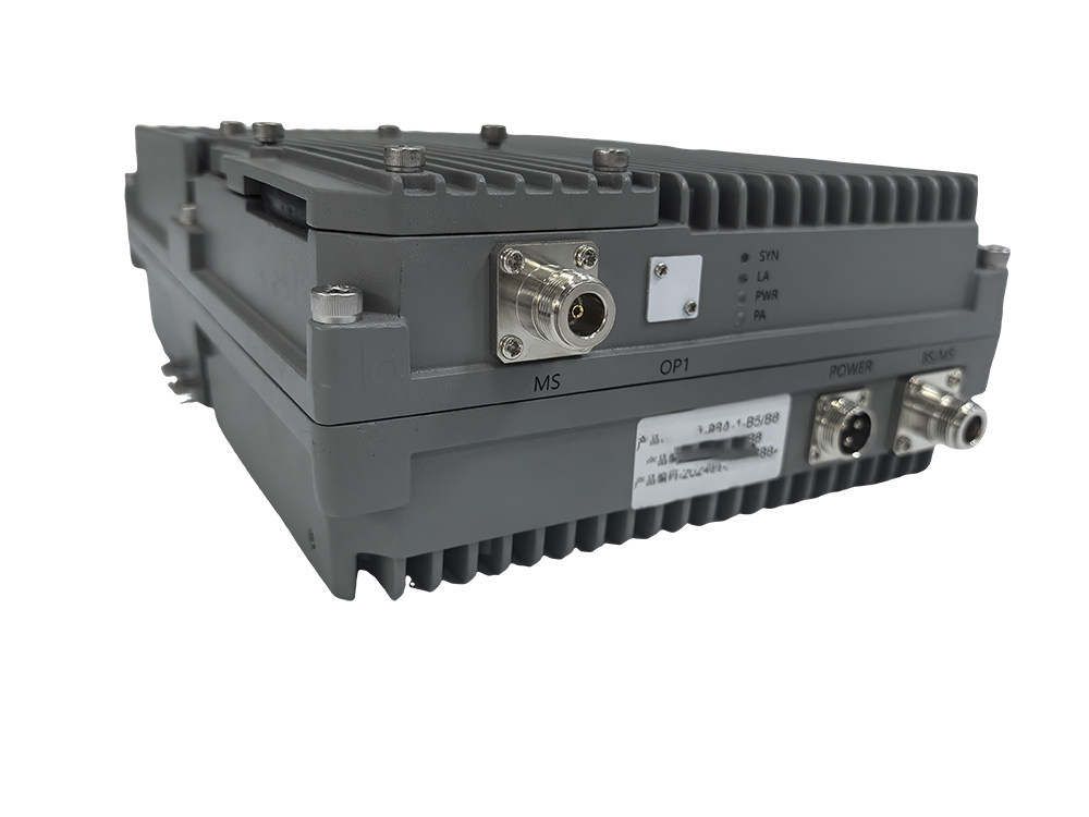  枣阳三频手机信号接收器2000㎡